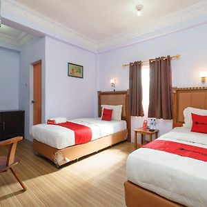 Kamar kembar